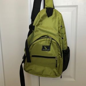 Gecko Active Single Strap Crossbody Backpack
